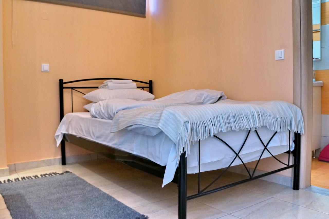 MytilíniAroma Rent House 2アパートメント エクステリア 写真